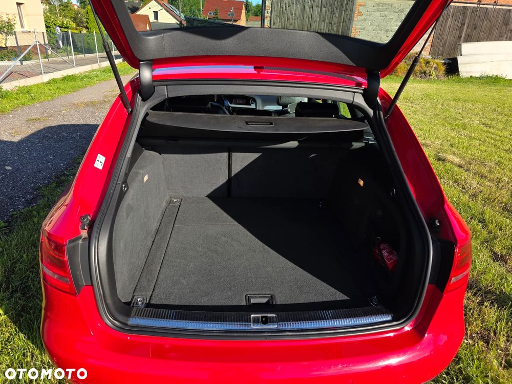 Audi A4 Avant 2.0 TDI DPF S line Sportpaket (plus) - 8