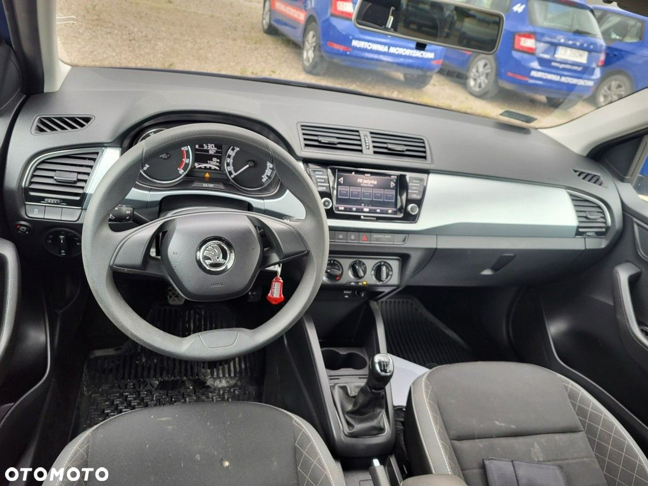 Skoda Fabia - 10