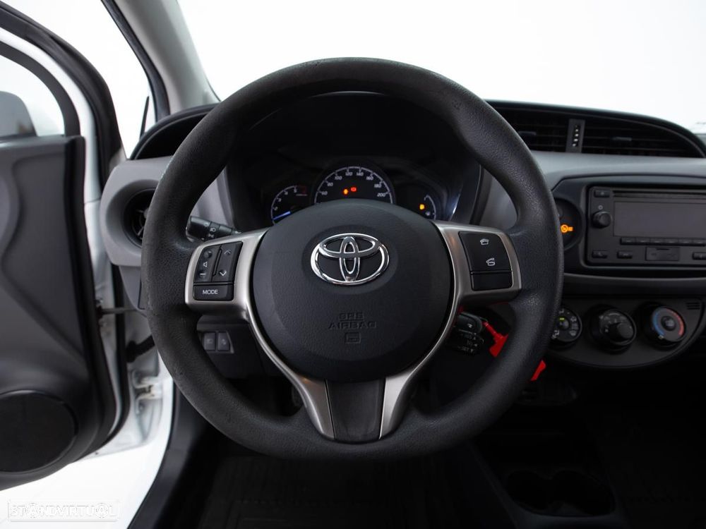 Toyota Yaris bizz 1.4 D-4D AC C/IVA - 13