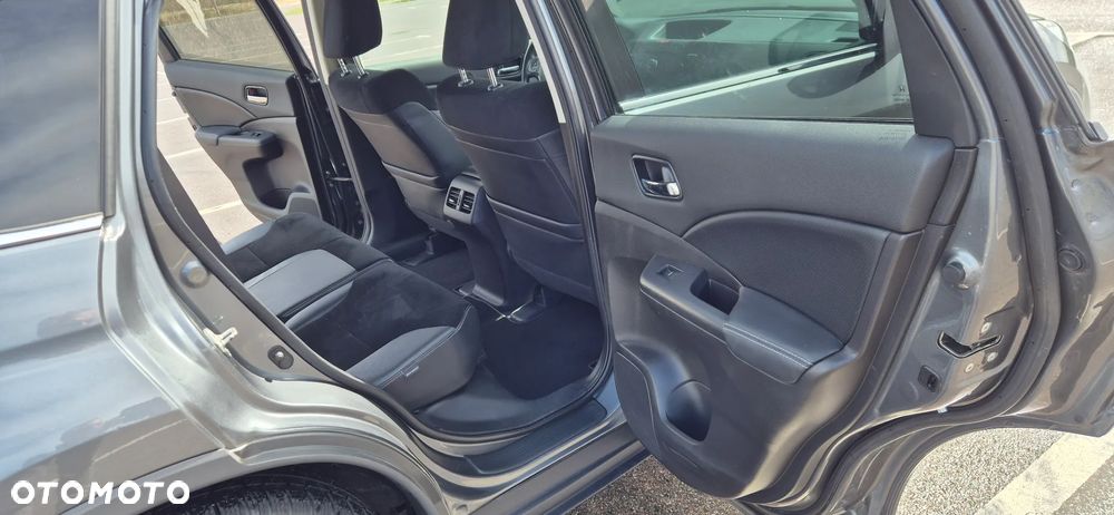 Honda CR-V 2.0i-VTEC 4WD Executive - 29