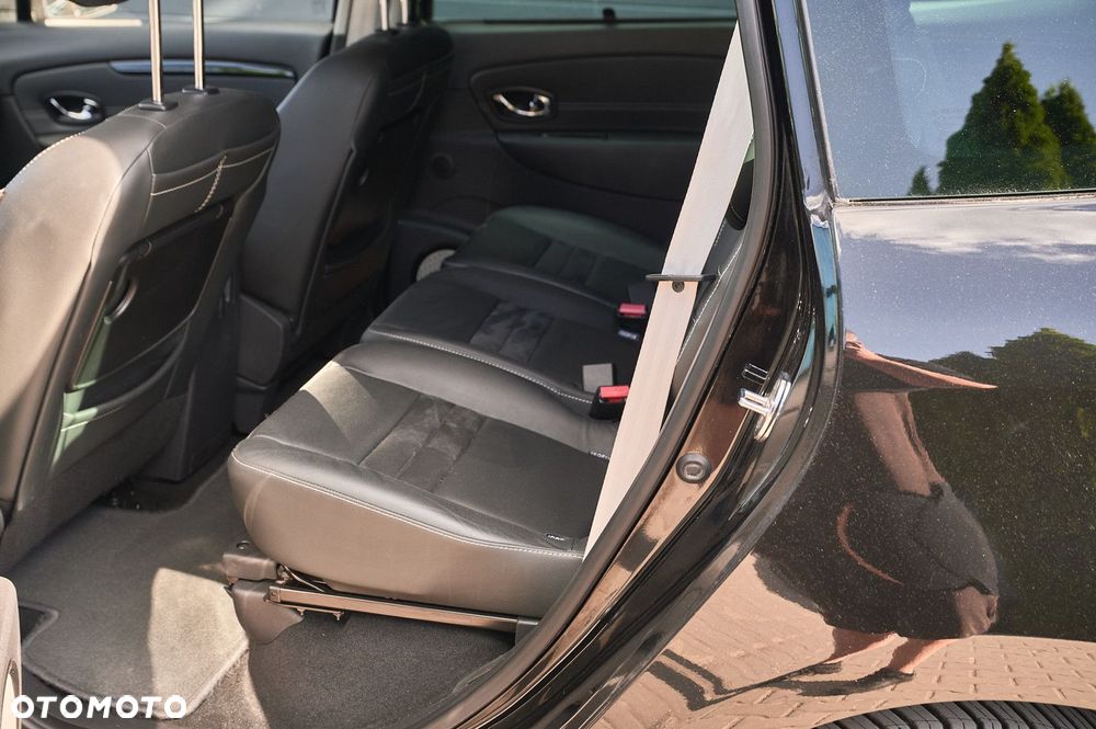 Renault Grand Scenic - 15
