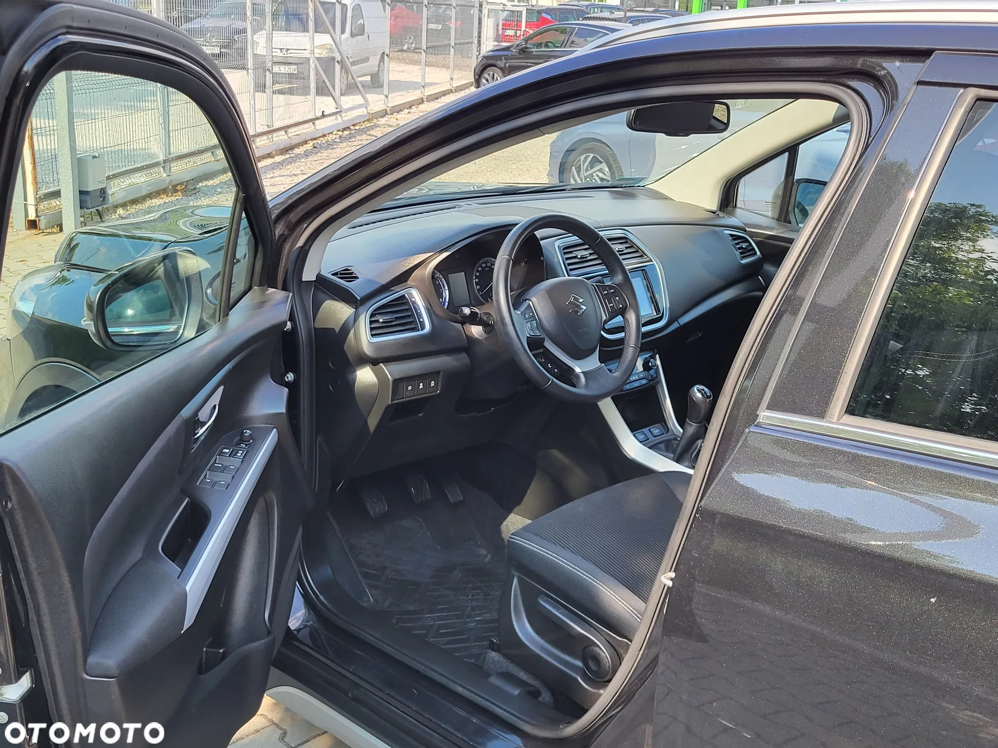 Suzuki SX4 S-Cross 1.0 T Premium - 7