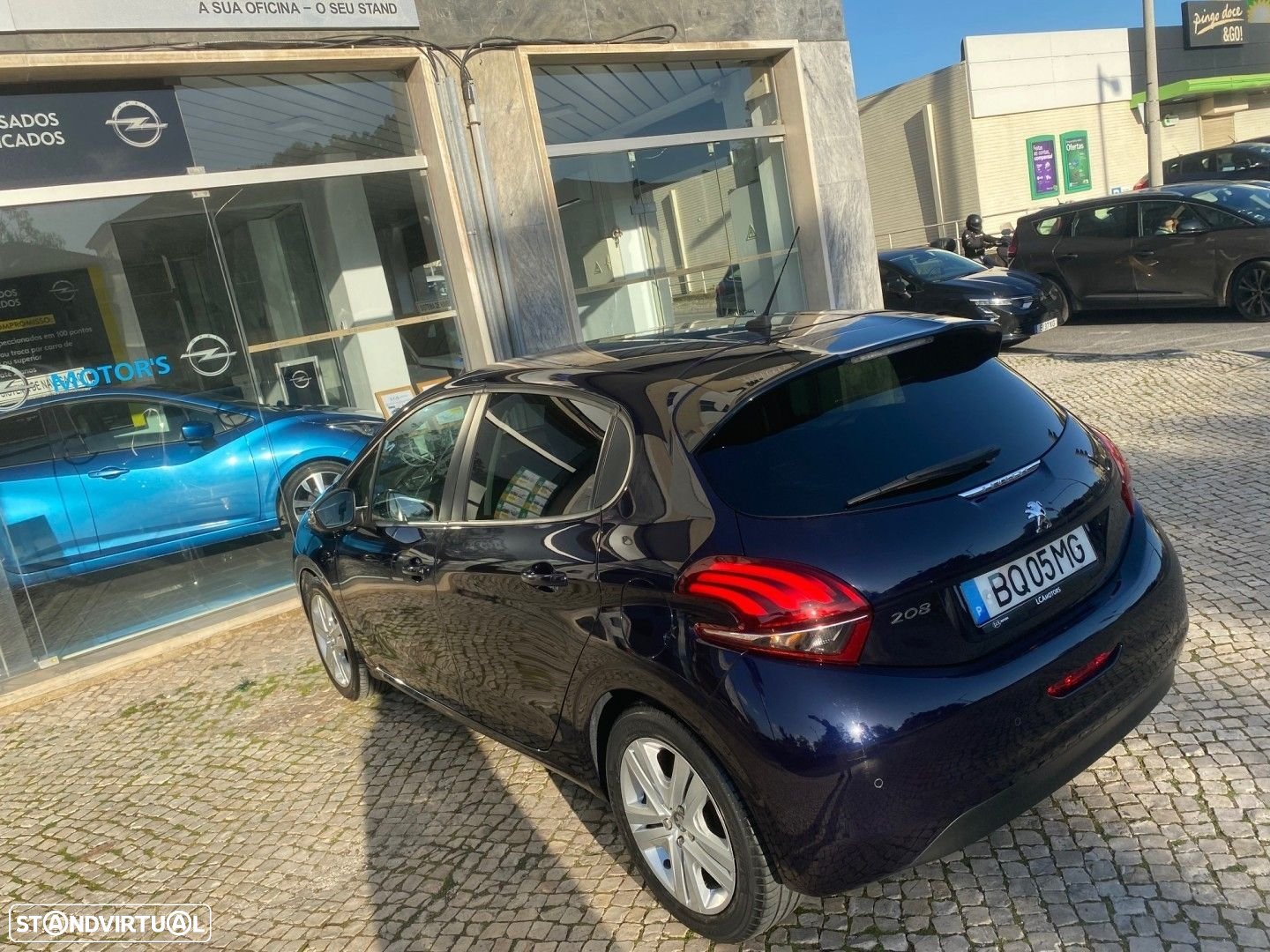 Peugeot 208 1.2 PureTech Signature - 13