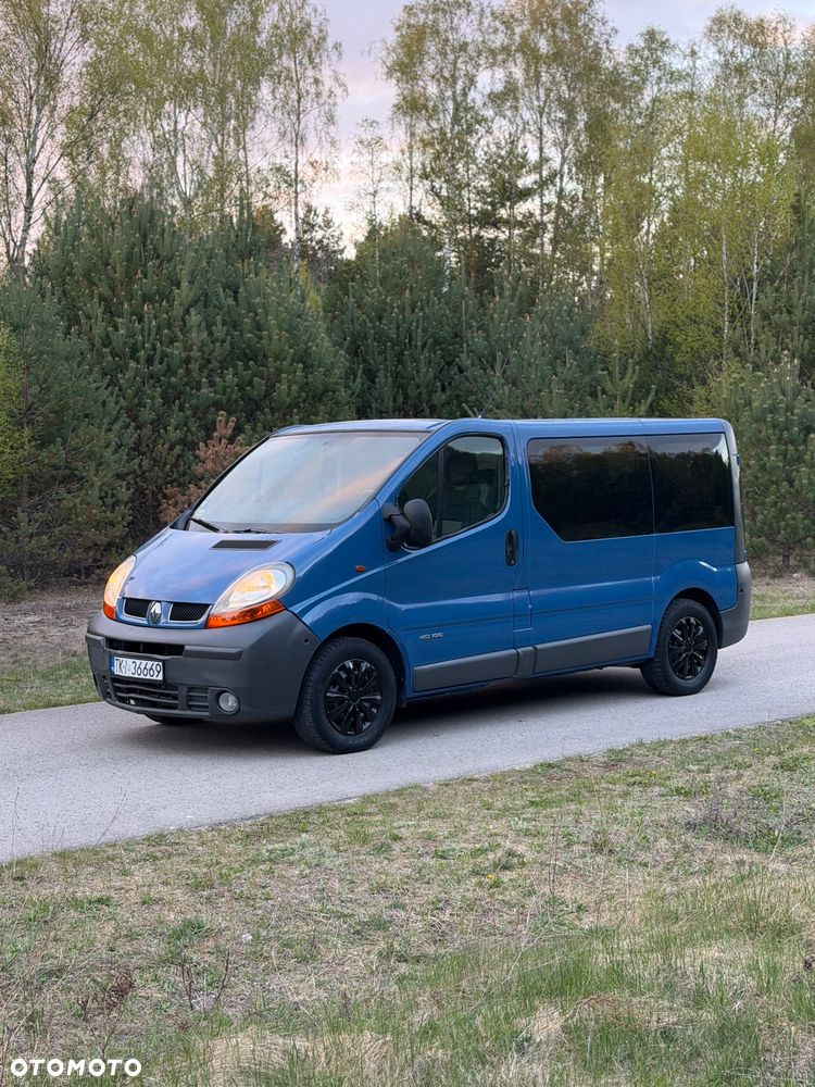 Renault Trafic Passenger Authentique - 9