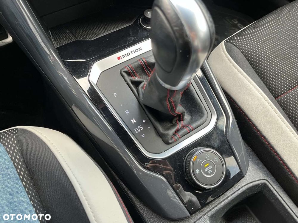 Volkswagen T-Roc 2.0 TSI 4Motion Style DSG - 28