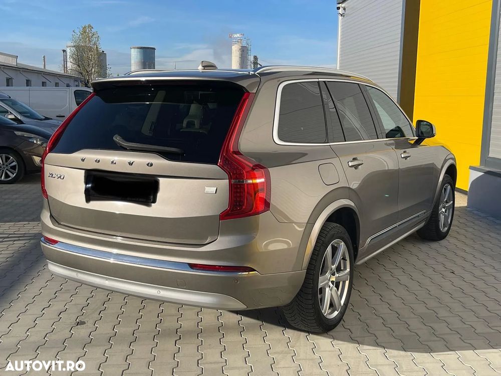 Volvo XC 90 T8 eAWD R-Design - 6