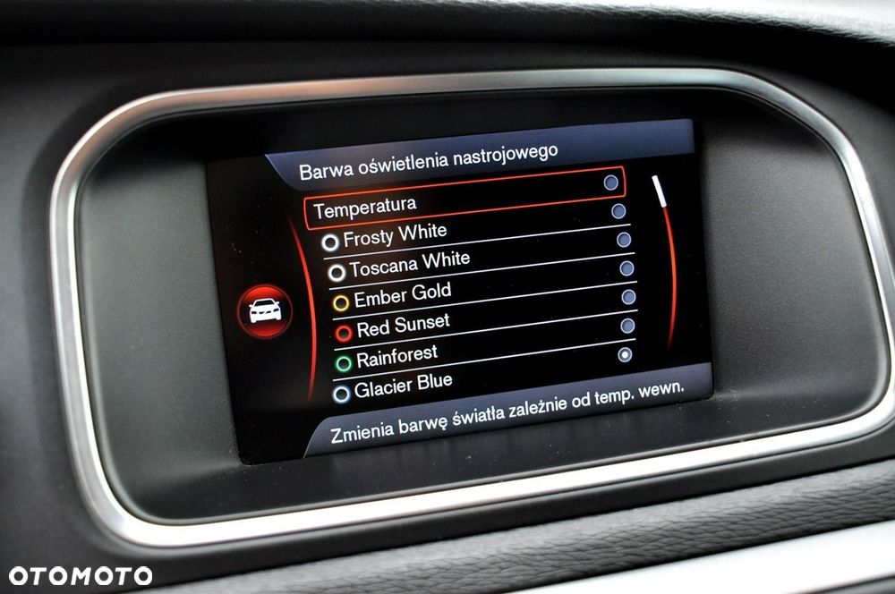 Volvo V40 D2 Momentum - 35