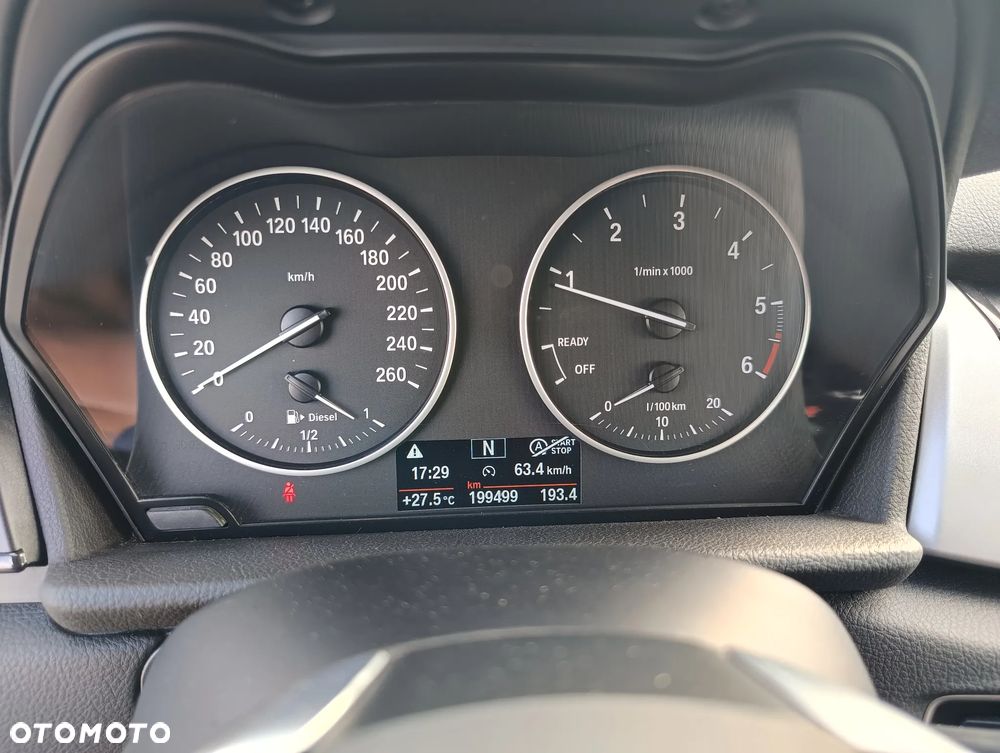 BMW Seria 2 218d Advantage - 24