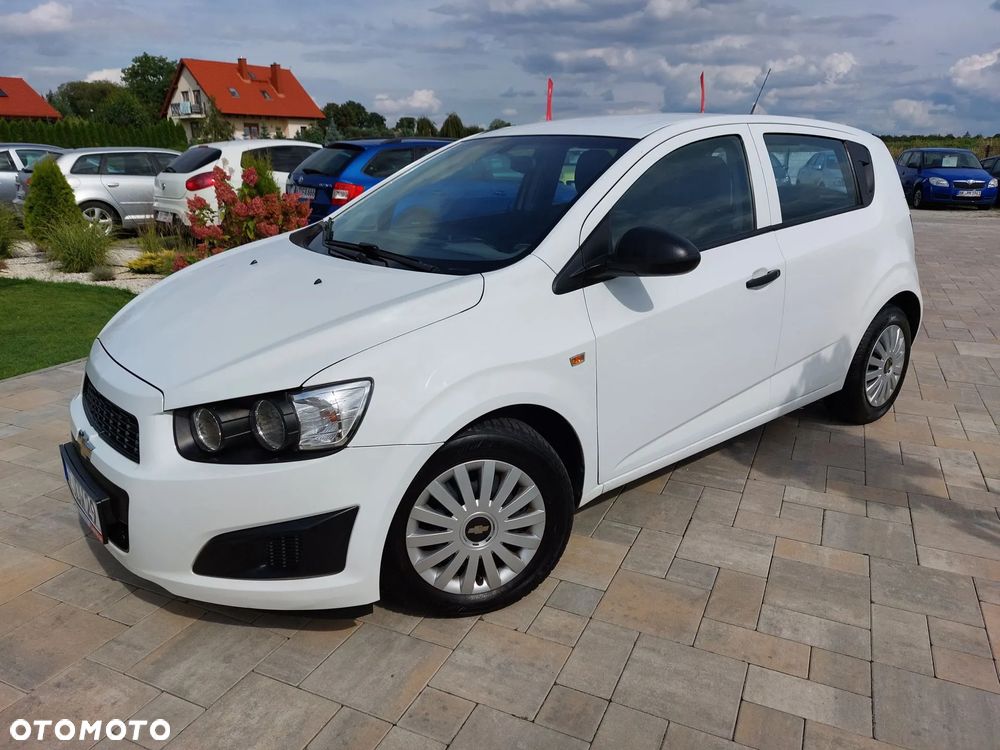 Chevrolet Aveo - 6