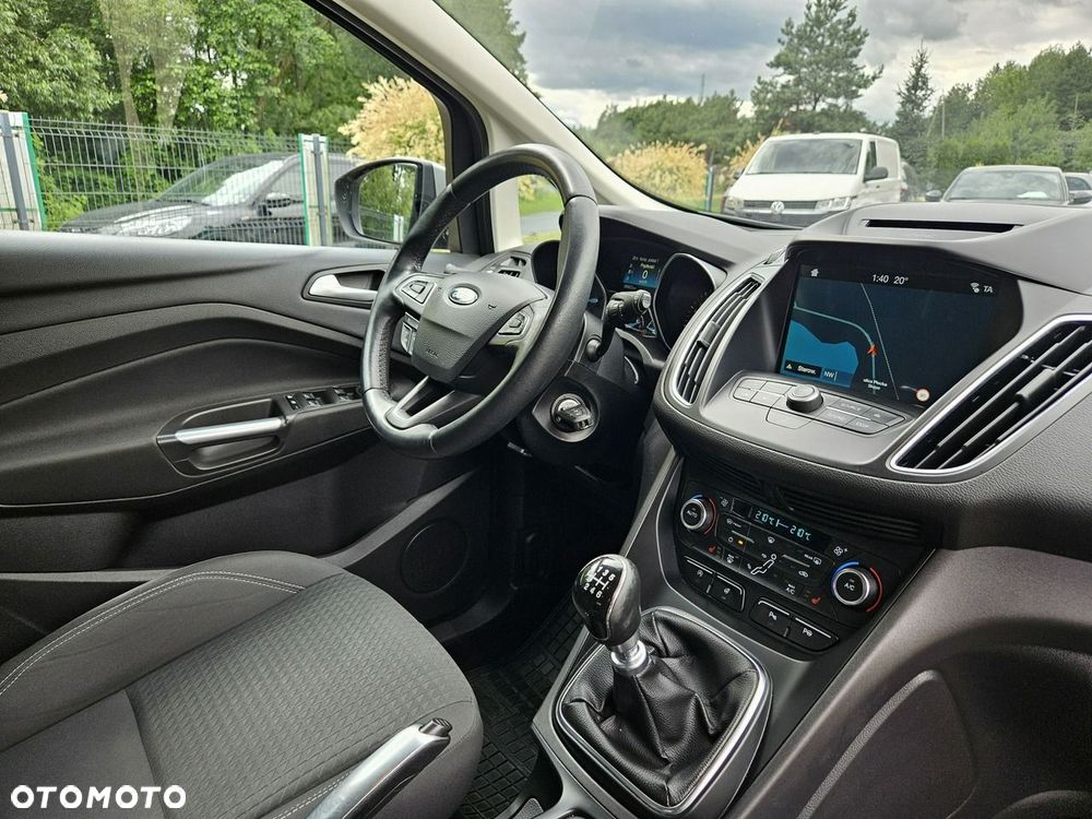 Ford Grand C-MAX - 16