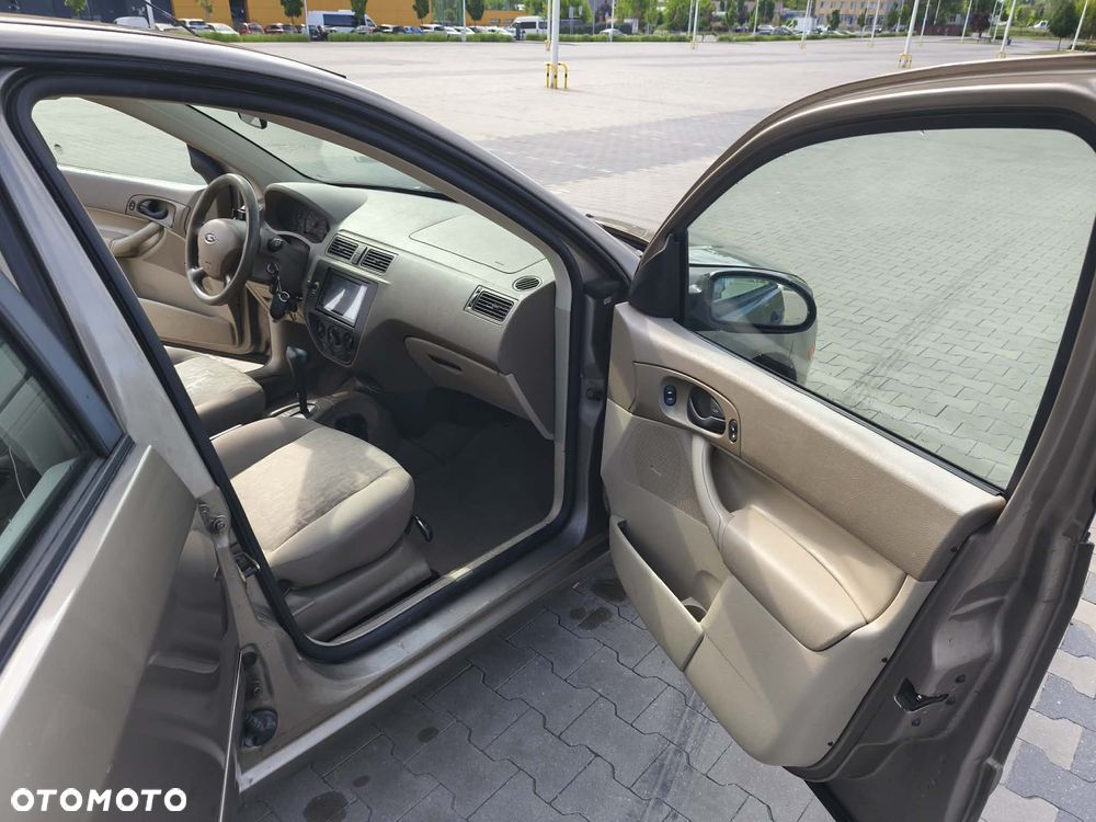 Ford Focus - 4