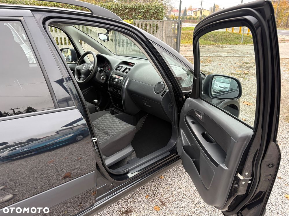 Suzuki SX4 1.6 GLX / Comfort - 27