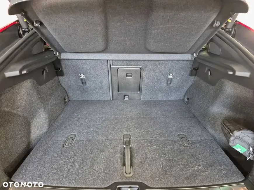Volvo C40 Recharge Twin Motor Ultimate - 11