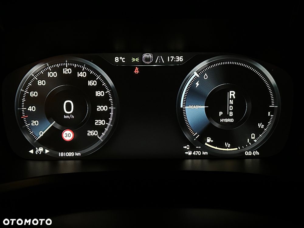 Volvo V60 T8 AWD Plug-In Hybrid Inscription - 18