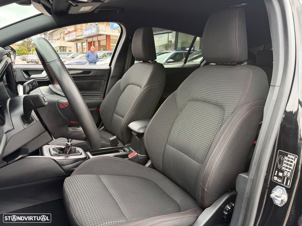 Ford Focus SW 1.0 EcoBoost MHEV ST-Line - 10