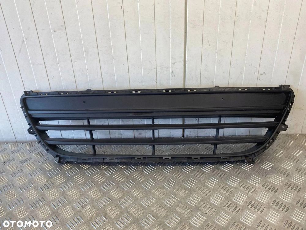 KRATKA ATRAPA ZDERZAKA HYUNDAI I20 I LIFT 12-14R 86561-1J500 - 4