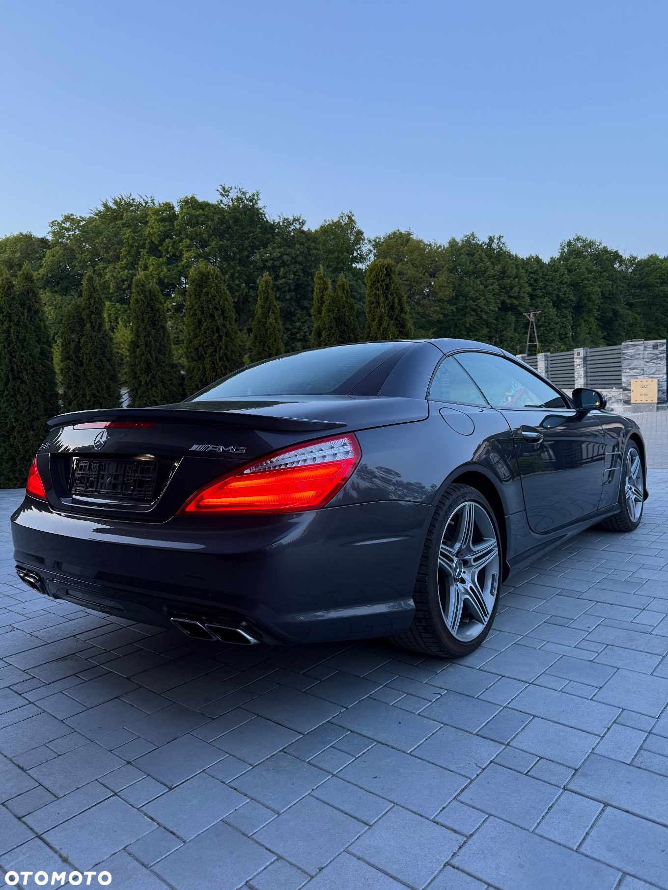 Mercedes-Benz SL 63 AMG - 4