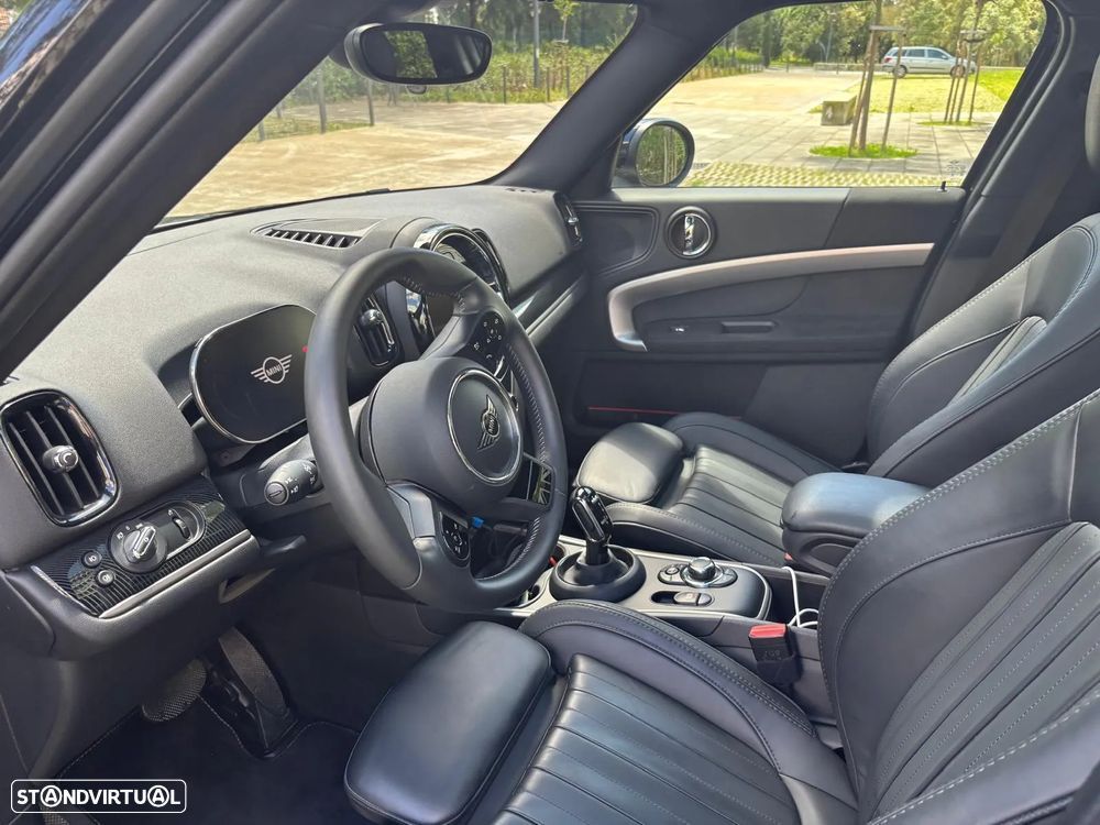 MINI Countryman Cooper D Premium Yours Auto - 13