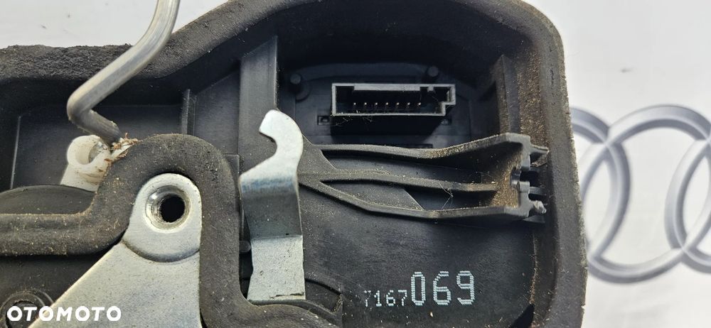 BMW 5 E60 E61 Zamek drzwi tył lewy Zamek tylny lewy 7167069 - 4