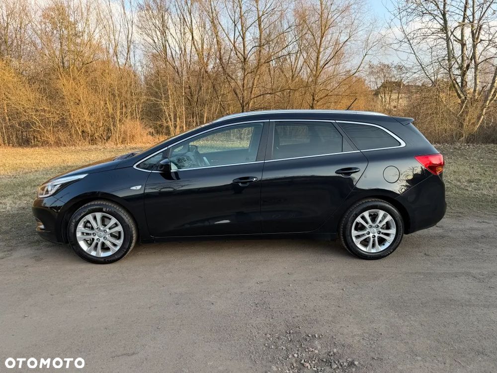 Kia Ceed 1.4 CVVT Spirit - 12