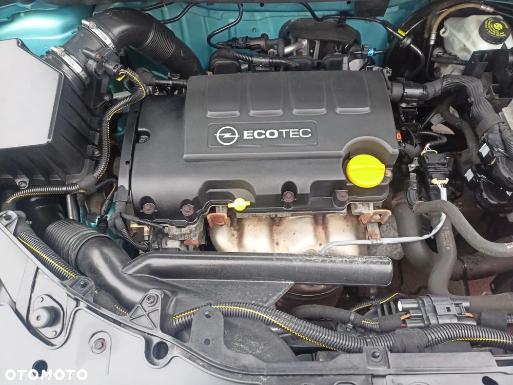 Opel Corsa 1.2 16V EcoFLEX Start-Stop 150 Jahre - 7