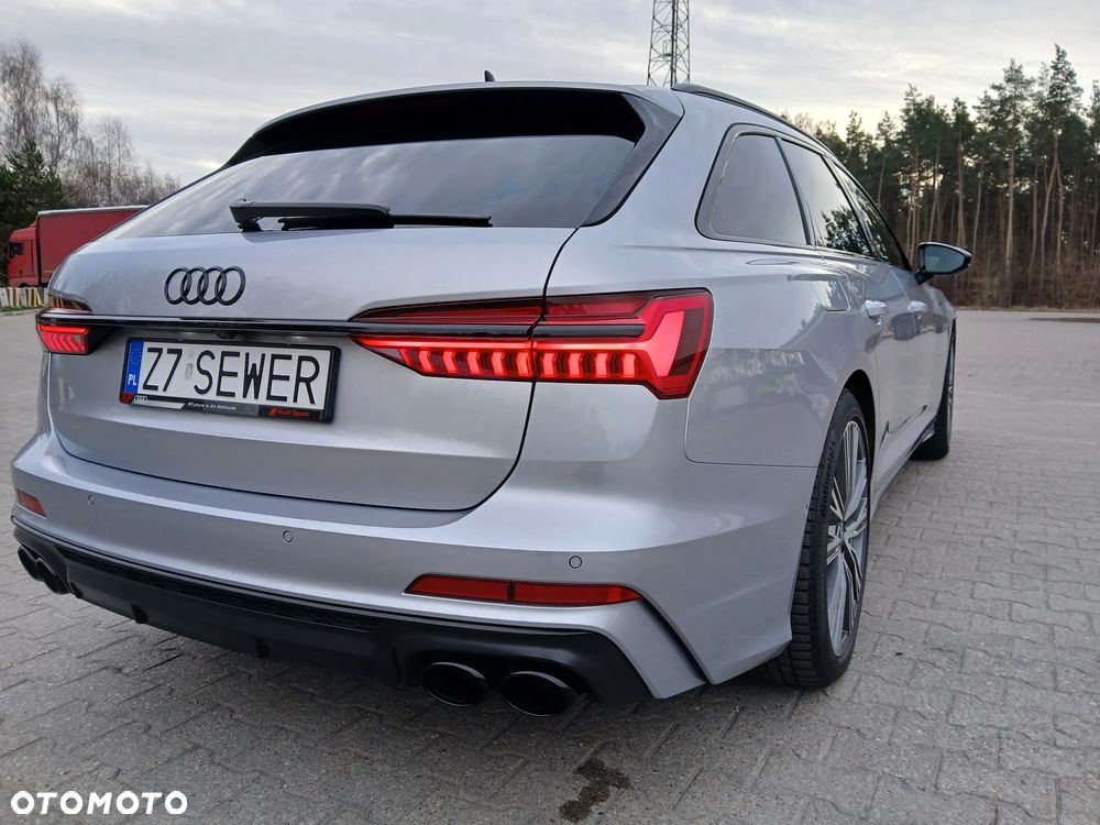 Audi A6 Avant 55 TFSI e quattro S tronic sport - 17
