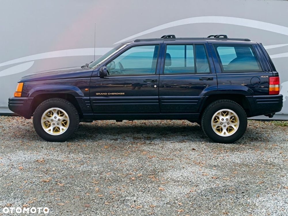 Jeep Grand Cherokee - 17