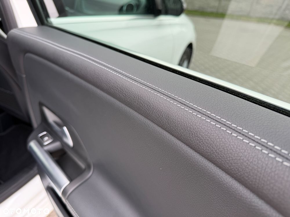 Mercedes-Benz Klasa B 180 7G-DCT Style - 17