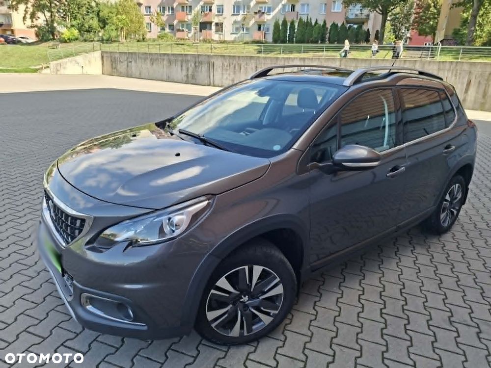 Peugeot 2008 BlueHDi 100 STOP & START Allure - 20