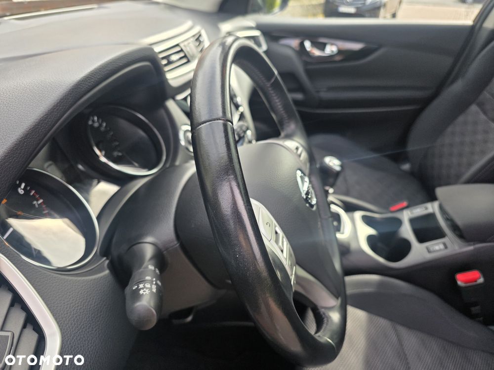 Nissan Qashqai 1.6 DIG-T Tekna - 17