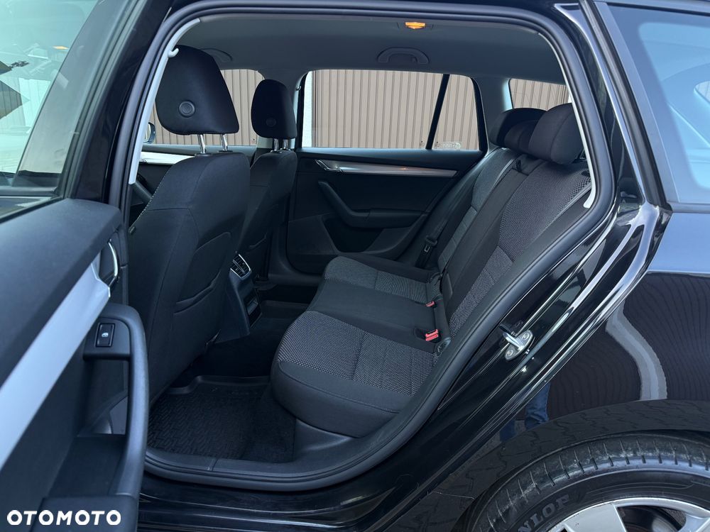 Skoda Octavia 1.4 TSI Ambition - 7