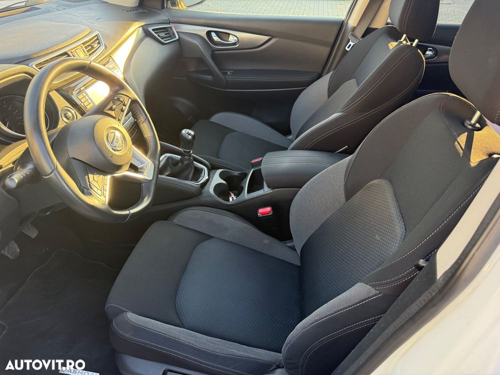Nissan Qashqai 1.2 DIG-T N-Connecta - 6