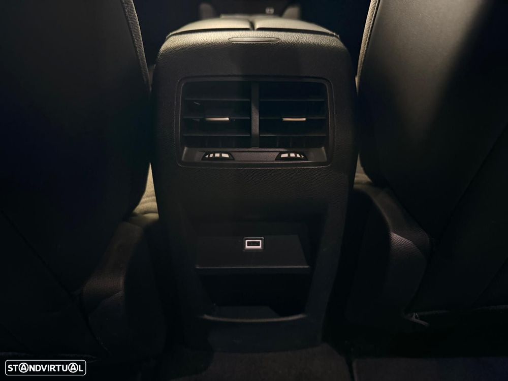 Citroën C5 X 1.2 PureTech Feel Pack EAT8 - 35