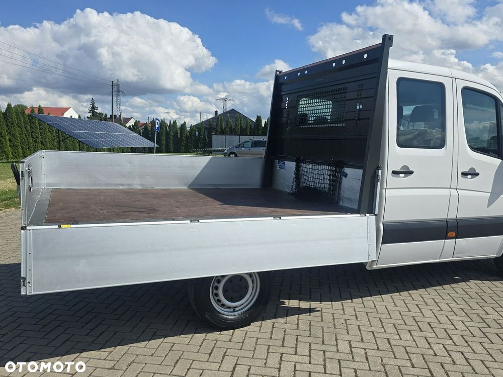Volkswagen Crafter - 12