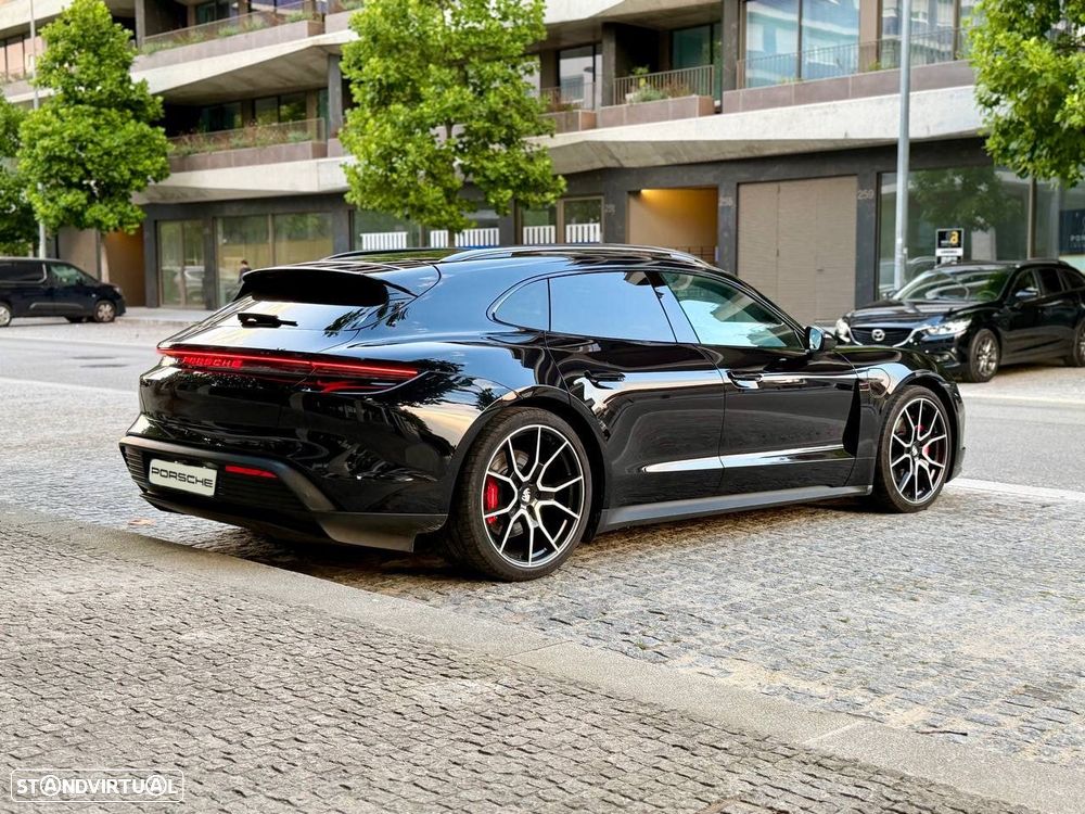 Porsche Taycan Sport Turismo 4S - 13
