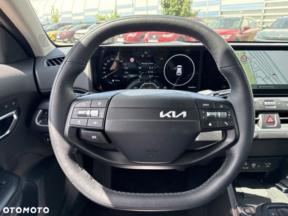 Kia K4 - 22