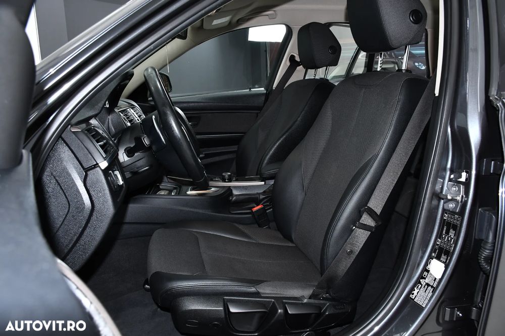 BMW Seria 3 320d Touring xDrive Aut. Modern Line - 16