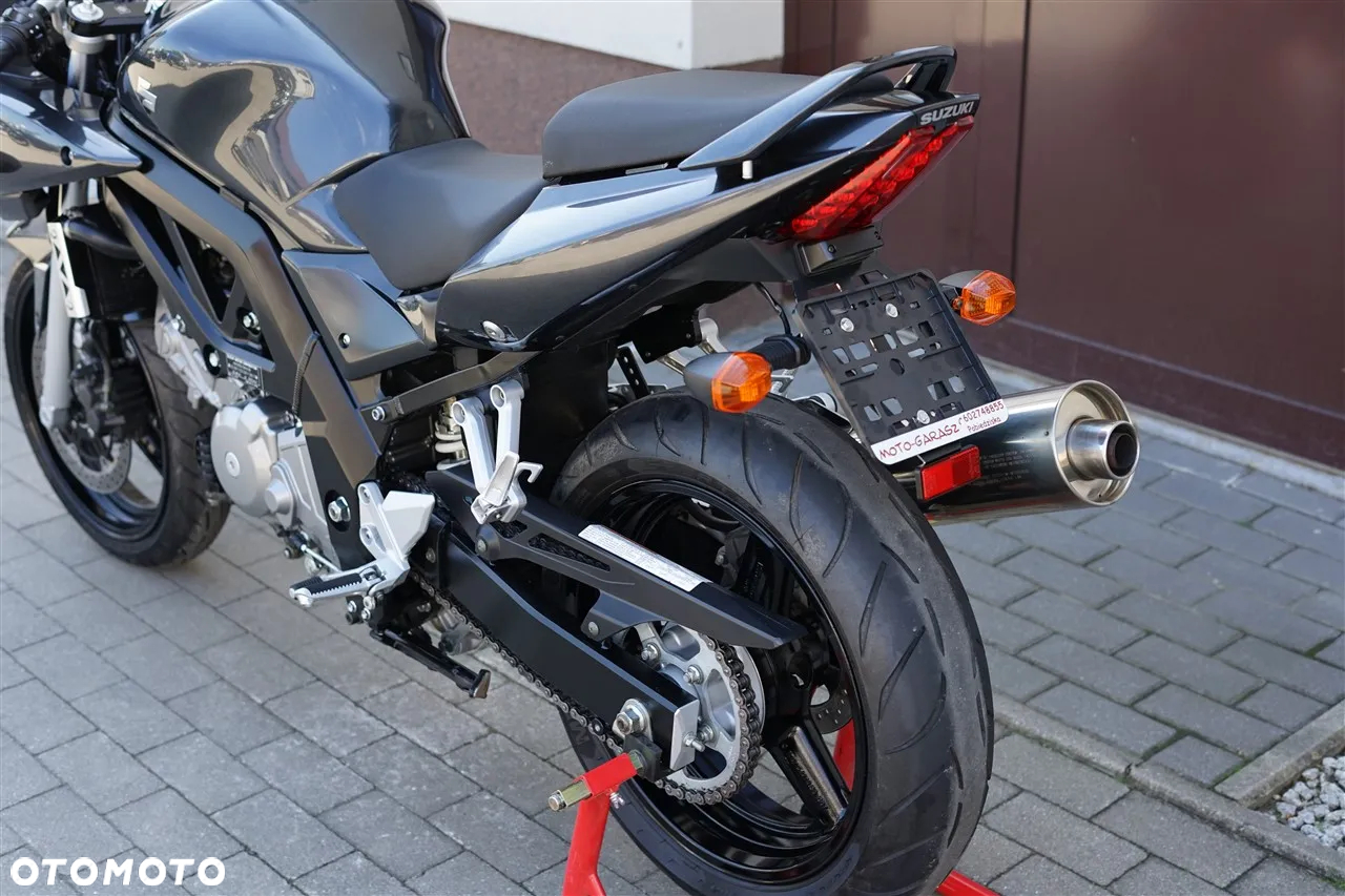 Suzuki SV - 24