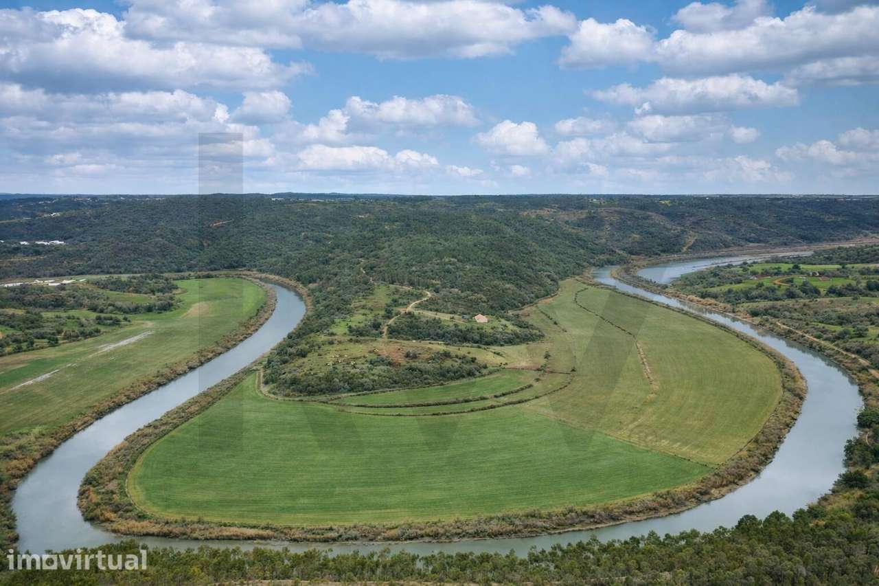 ➜ Uma propriedade ribeirinha no Sudoeste do Alentejo, Odemira - Grande imagem: 2/19