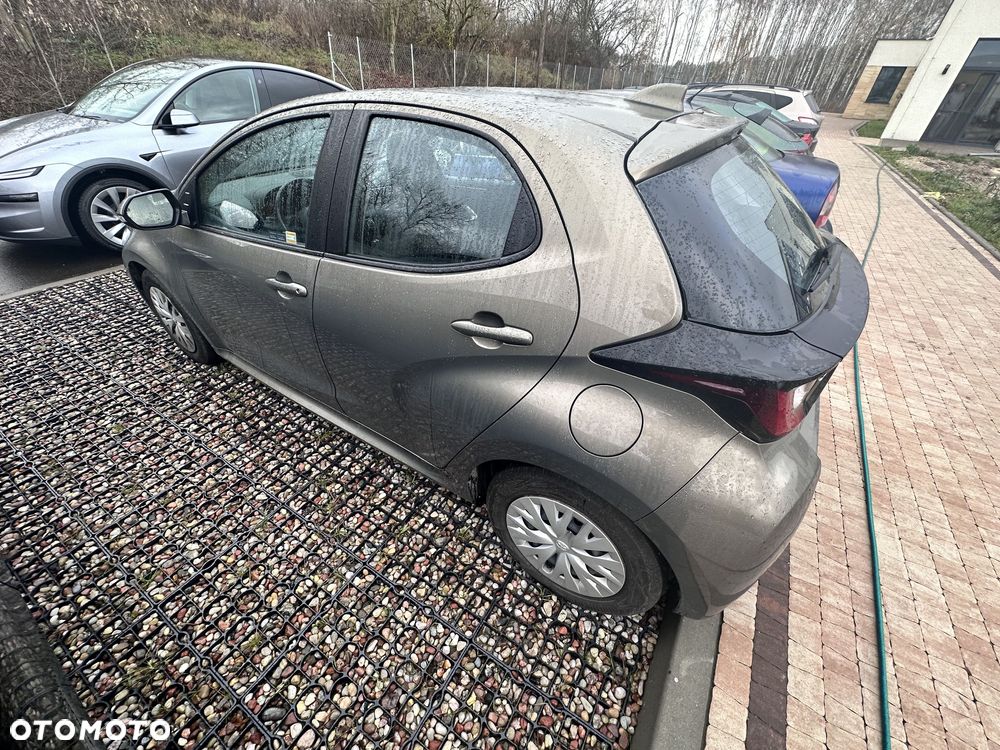 Toyota Yaris 1.5 Comfort - 7