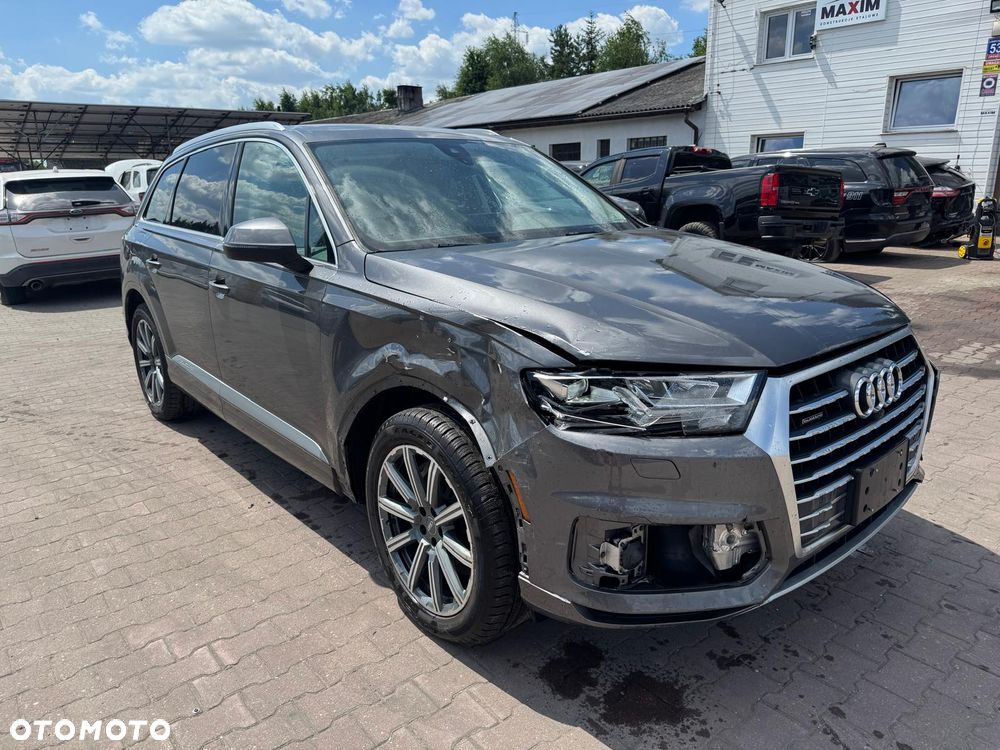 Audi Q7 3.0 TFSI Quattro Tiptronic - 7