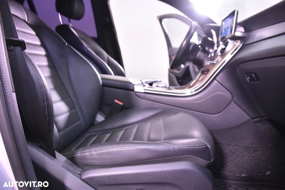Mercedes-Benz GLC 250 d 4MATIC - 11