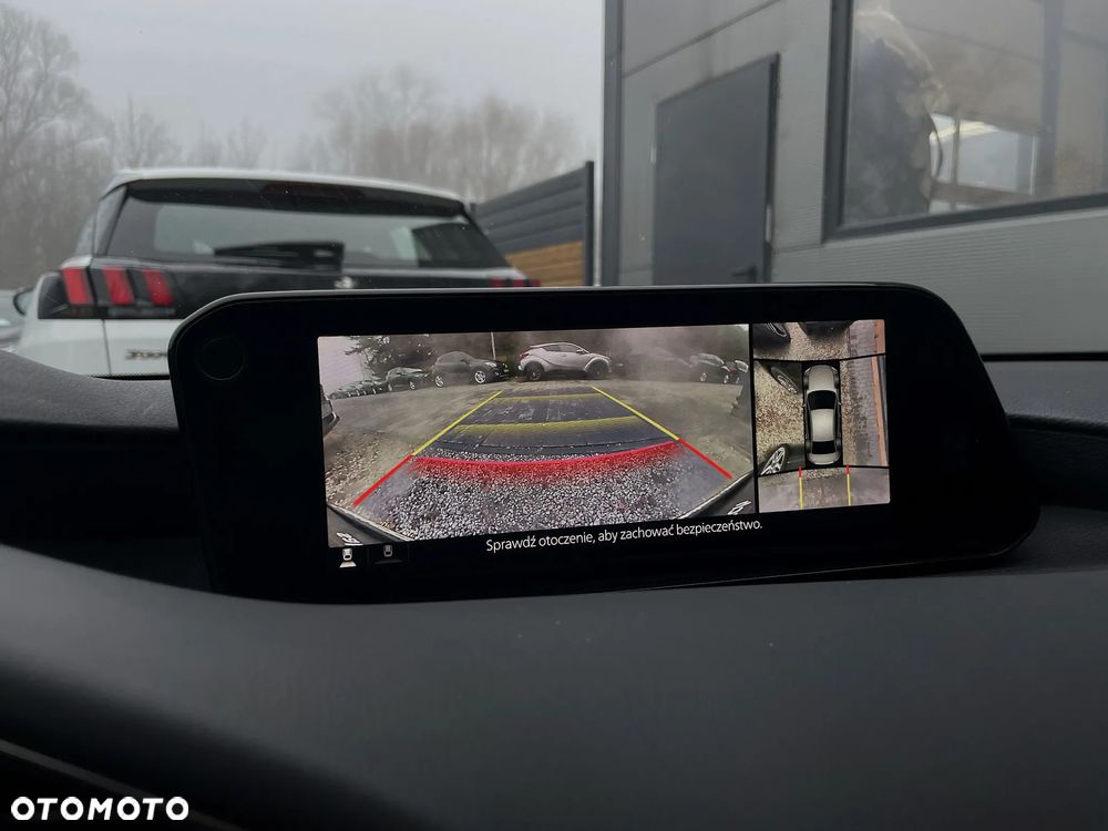 Mazda 3 e-SKYACTIV-G 122 M HYBRID DRIVE EXCLUSIVE-LINE - 28