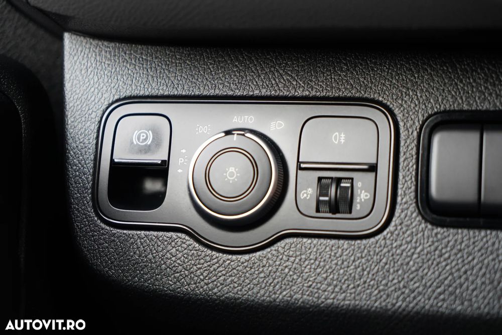 Mercedes-Benz SPRINTER / NEGRU / PANEL / 3 LOCURI / MANUAL / IMPORTAT - 33