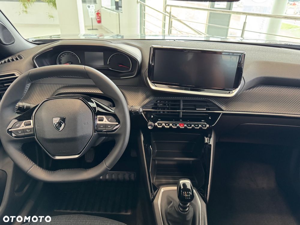 Peugeot 2008 - 13