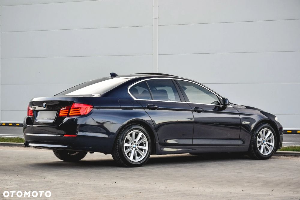 BMW Seria 5 520i - 16