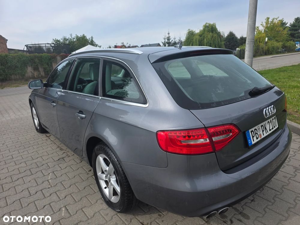 Audi A4 Avant 2.0 TDI DPF Attraction - 3