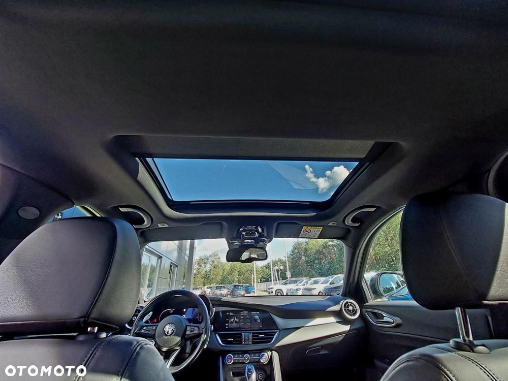 Alfa Romeo Giulia 2.0 Turbo Veloce Q4 - 28