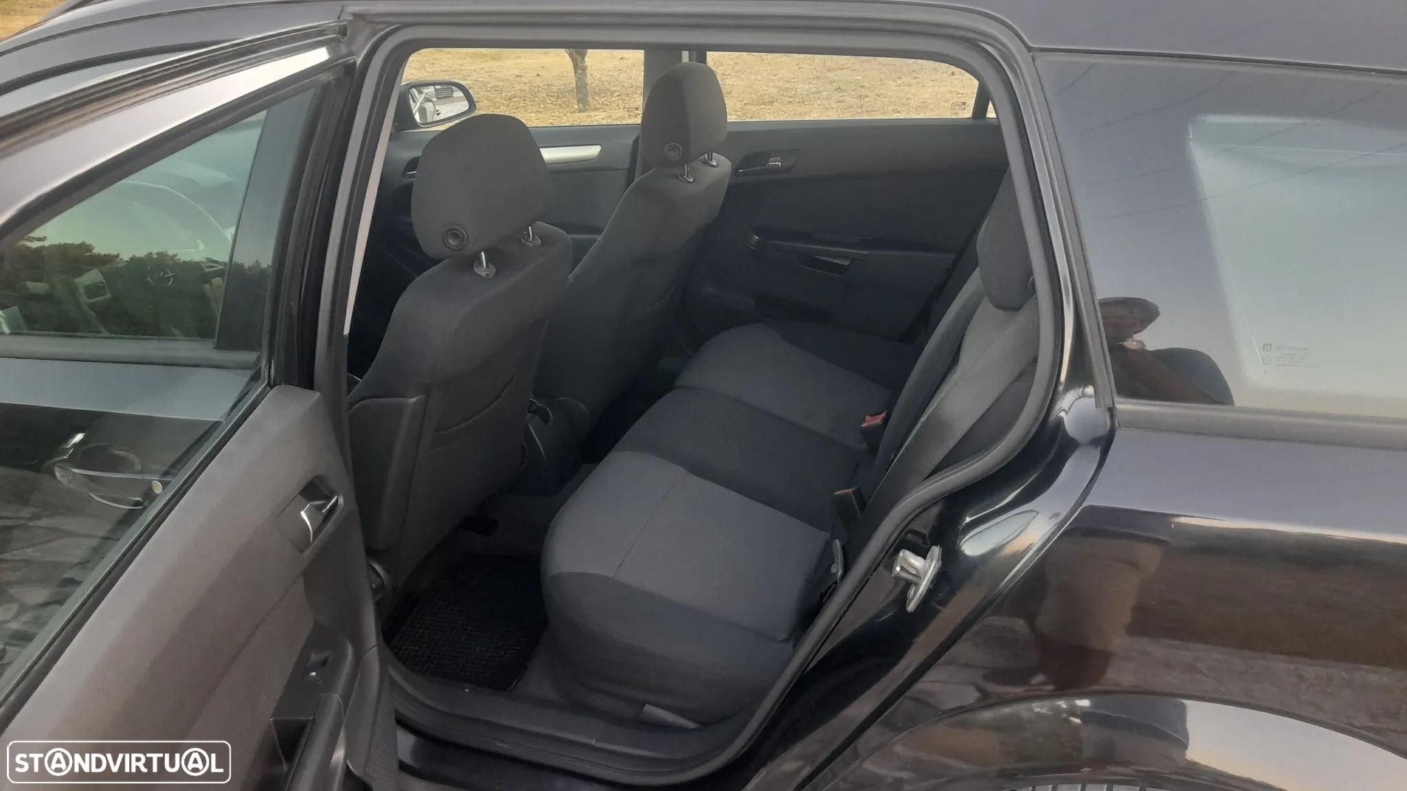 Opel Astra Caravan 1.3 CDTi Enjoy - 27