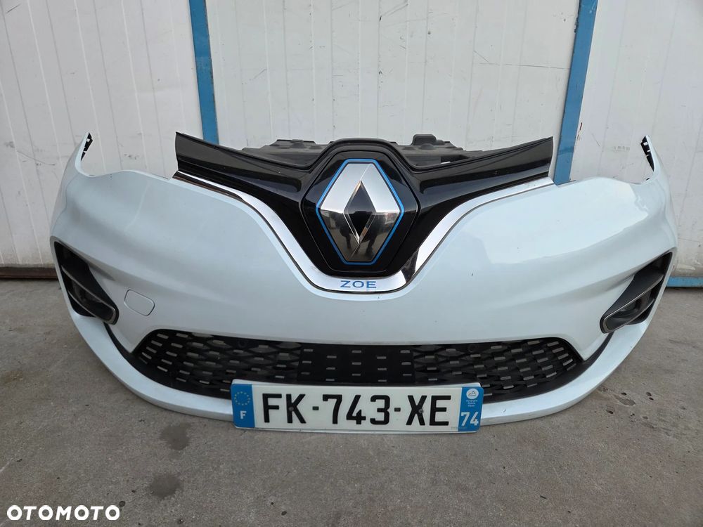 Zderzak przedni Renault Zoe LIFT PDC - 1